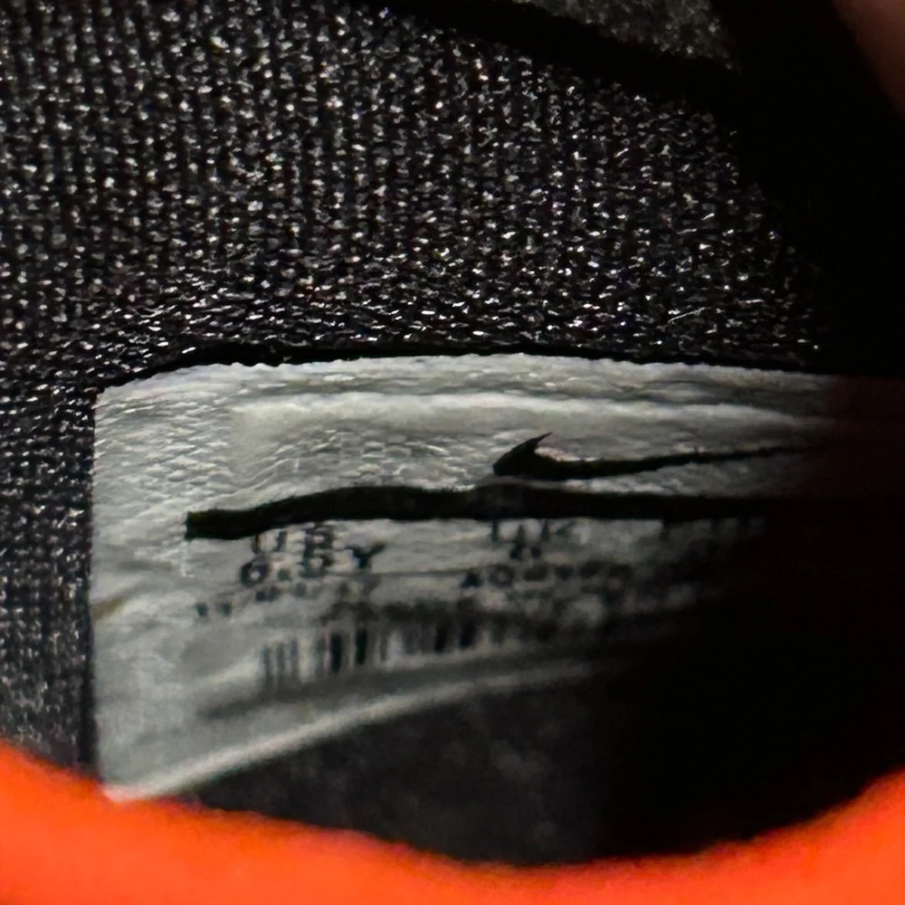 NIKE LEBRON 15 XV - BRIGHT CRIMSON WHITE BLACK